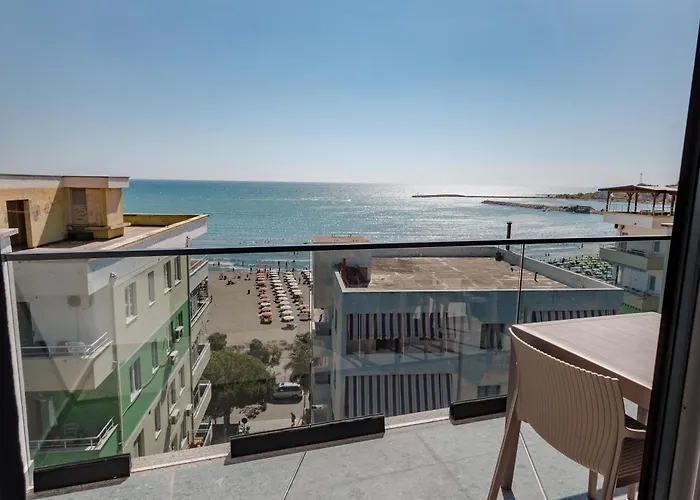 Hotel Paloka Collection