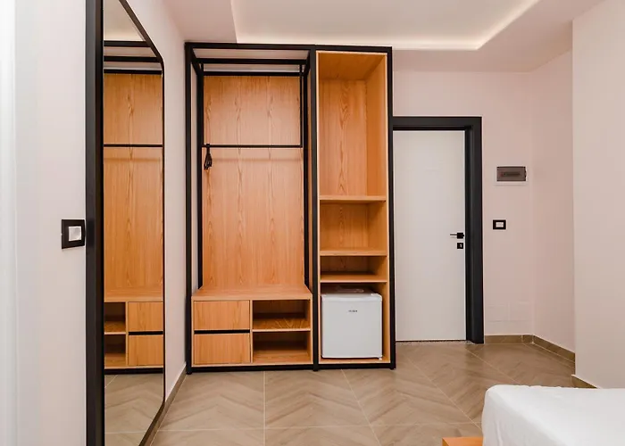 Отель Paloka Collection