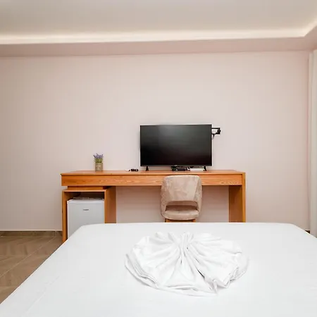 Hotel Paloka Collection Shëngjin