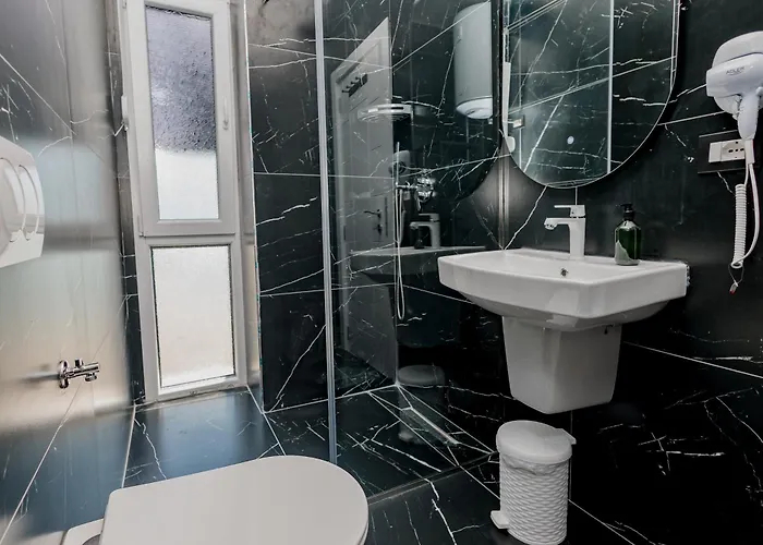 Hotel Paloka Collection